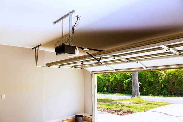 Top rated local Garage Door Panel Replacement specialists in Forestville, CA